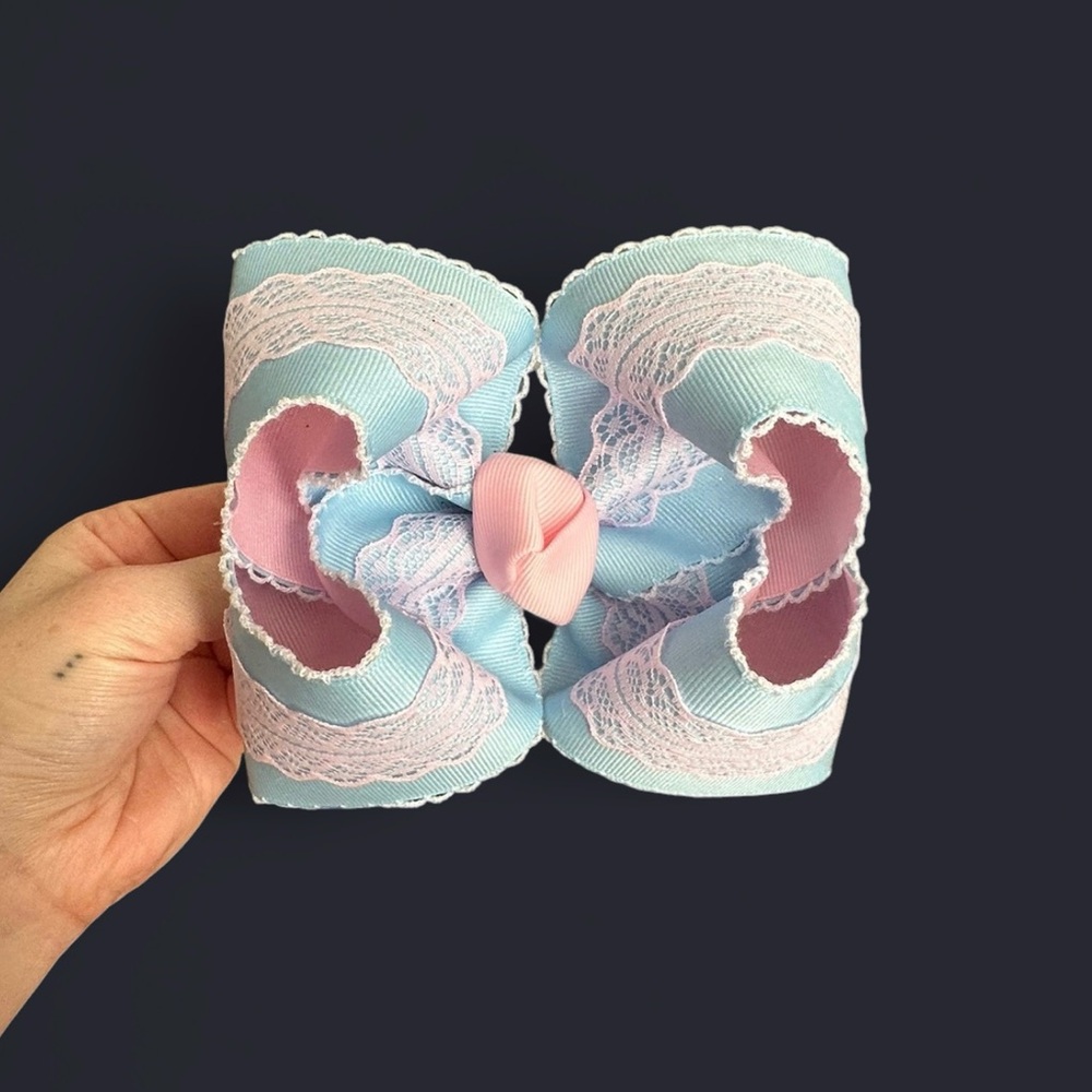 Pastel Pink & Blue Lace smocked bow